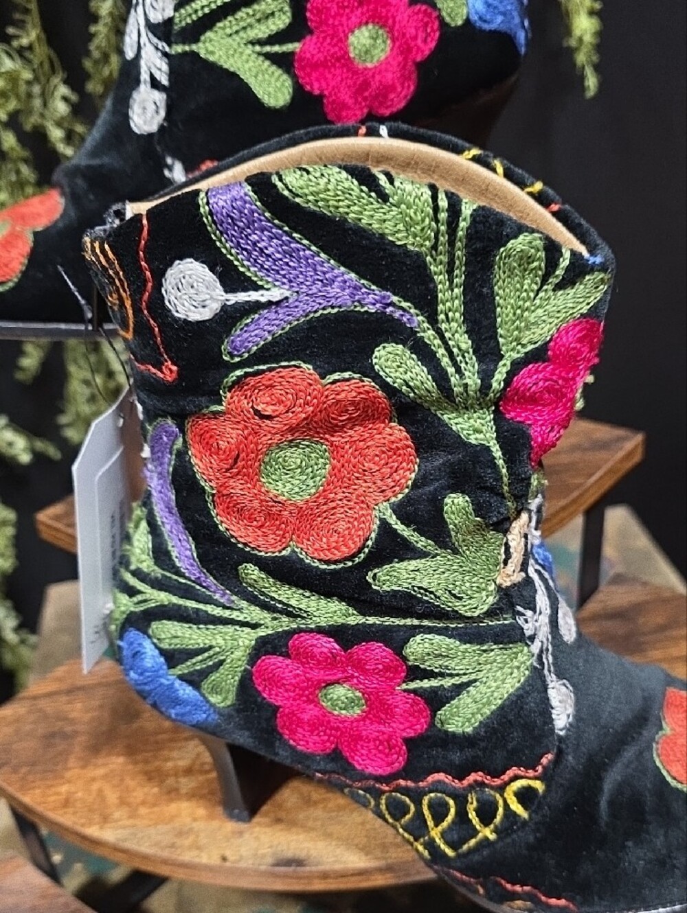 Embroidered Black Floral Western Ankle Boots - Picture 4 of 12